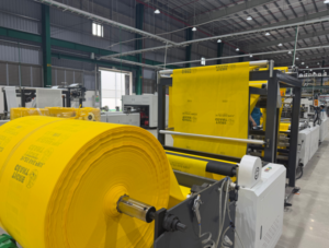 PP non-woven fabric in roll