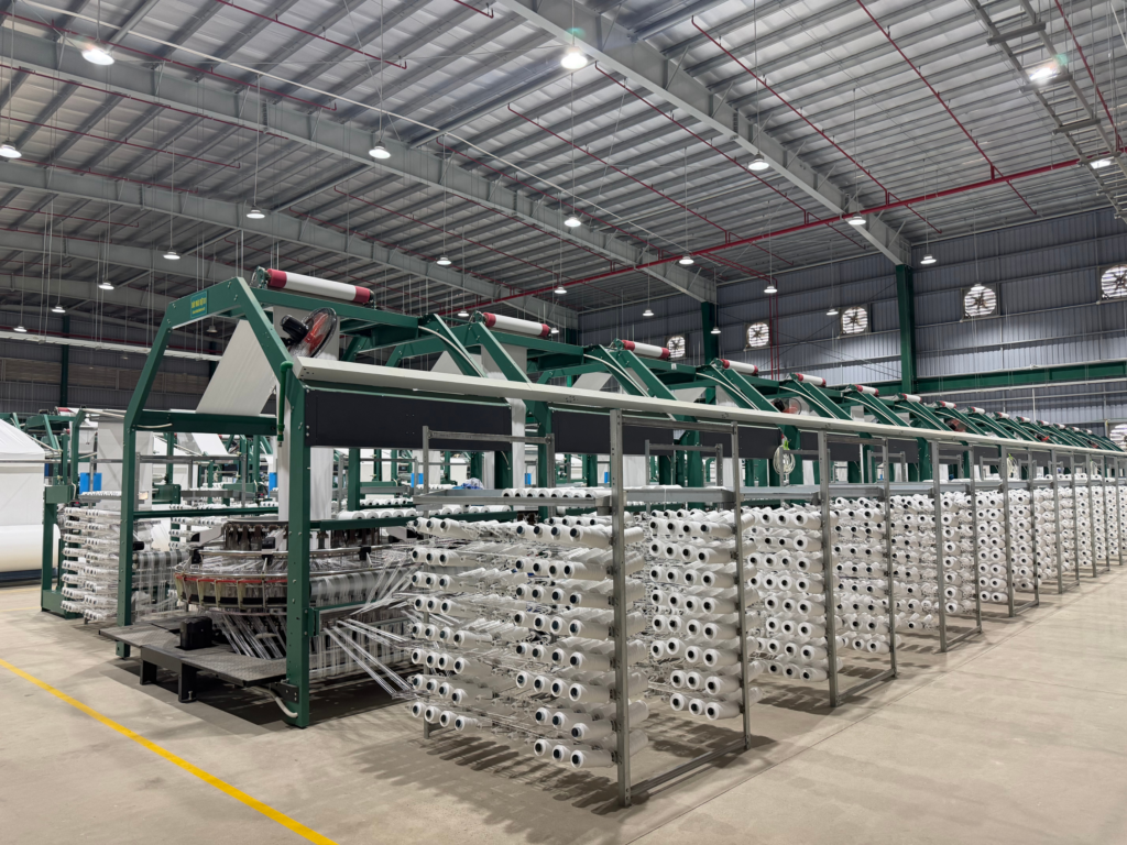 Cuộn manh dệt PP là gì? Đặc điểm và công dụng của sản phẩm này?